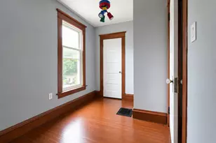 506 Barrett St, Elgin, IL 60120 - Photo 17