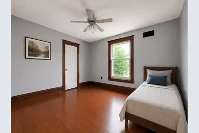 506 Barrett Street, Elgin, IL 60120 - Photo 13
