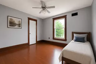 506 Barrett St, Elgin, IL 60120 - Photo 13