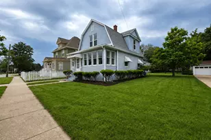 506 Barrett St, Elgin, IL 60120 - Photo 23