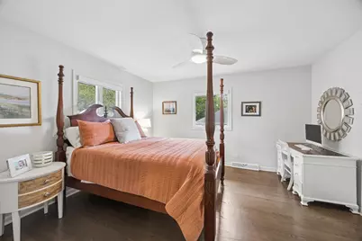 110 S Herbert Road, Riverside, IL 60546 - Photo 25