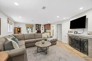 110 S Herbert Rd, Riverside, IL 60546 - Photo 27
