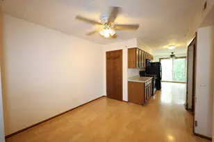 9900 Treetop Dr, Orland Park, IL 60462 - Photo 7
