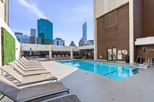 230 E Ontario St, Chicago, IL 60611 - Photo 29