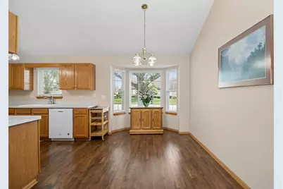 1880 Willow Circle Drive, Crest Hill, IL 60403 - Photo 7