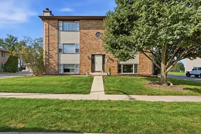 1056 Manchester Court #F, South Elgin, IL 60177 - Photo 1