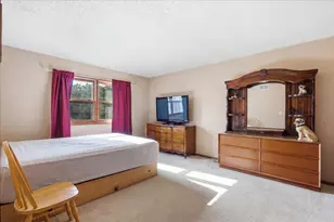 1056 Manchester Ct, South Elgin, IL 60177 - Photo 13