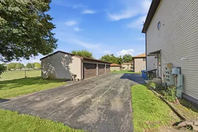 1056 Manchester Court #F, South Elgin, IL 60177 - Photo 21
