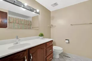 411 Arlington Ave, Westmont, IL 60559 - Photo 17