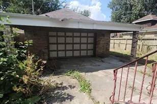 8846 S Parnell Ave, Chicago, IL 60620 - Photo 19