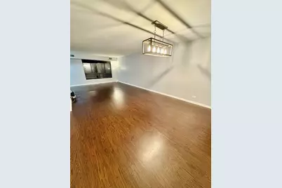 701 Forum Square #409, Glenview, IL 60025 - Photo 7
