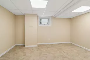 208 N Benton St, Palatine, IL 60067 - Photo 25