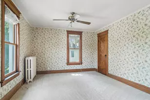 208 N Benton St, Palatine, IL 60067 - Photo 17