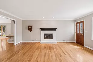 309 Forest Knoll Rd, Lake Bluff, IL 60044 - Photo 9