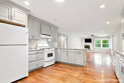 3705 W Young Street, McHenry, IL 60050 - Photo 15