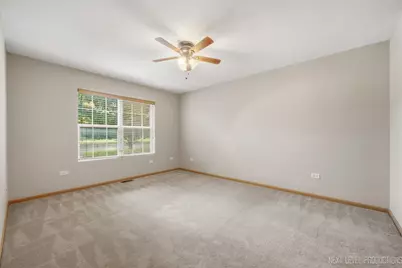 2471 Stoughton Circle #2471, Aurora, IL 60502 - Photo 15