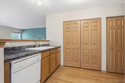 2471 Stoughton Circle #2471, Aurora, IL 60502 - Photo 13