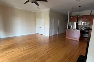 2903 W Irving Park Rd, Chicago, IL 60618 - Photo 7