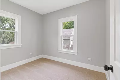 1021 Oliver Avenue, Aurora, IL 60506 - Photo 15
