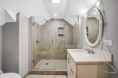 12151 Greenwood Avenue, Blue Island, IL 60406 - Photo 13
