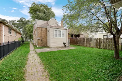 12151 Greenwood Avenue, Blue Island, IL 60406 - Photo 19