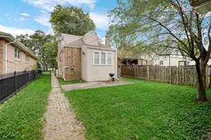 12151 Greenwood Ave, Blue Island, IL 60406 - Photo 19