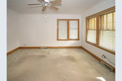2128 N 72nd Court, Elmwood Park, IL 60707 - Photo 3