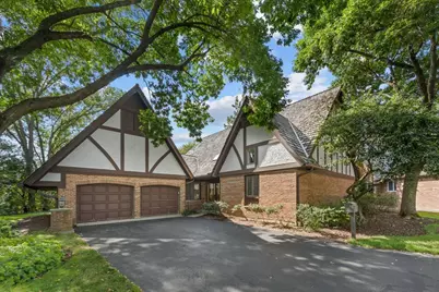 972 Coventry Lane, Highland Park, IL 60035 - Photo 1