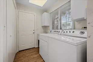 972 Coventry Ln, Highland Park, IL 60035 - Photo 21