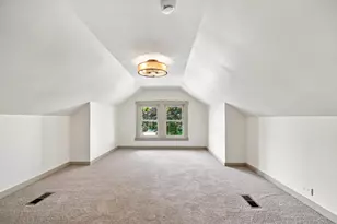 5941 W Waveland Ave, Chicago, IL 60634 - Photo 11