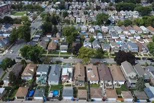 5941 W Waveland Ave, Chicago, IL 60634 - Photo 25