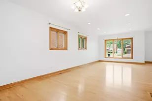 1236 S Brophy Ave, Park Ridge, IL 60068 - Photo 13