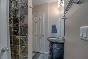 905 Chelsea Ct, Aurora, IL 60504 - Photo 13