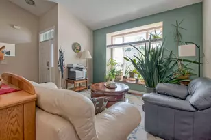 905 Chelsea Ct, Aurora, IL 60504 - Photo 5