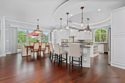 151 Palmer Circle, Vernon Hills, IL 60061 - Photo 9