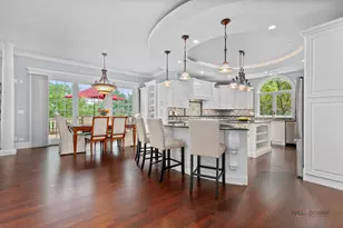 151 Palmer Cir, Vernon Hills, IL 60061 - Photo 9