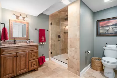 5520 Hilltop Lane, Libertyville, IL 60048 - Photo 33