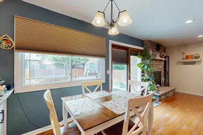 674 Sycamore Lane, Wheeling, IL 60090 - Photo 7