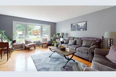 674 Sycamore Lane, Wheeling, IL 60090 - Photo 3