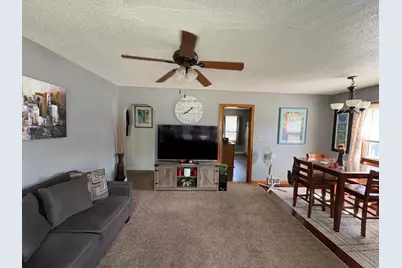 915 N 10th Street, Rochelle, IL 61068 - Photo 3