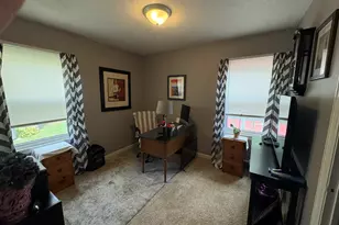 915 N 10th St, Rochelle, IL 61068 - Photo 19