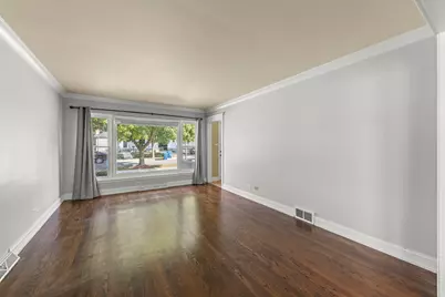 794 S Fairfield Avenue, Elmhurst, IL 60126 - Photo 5