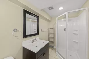 794 S Fairfield Ave, Elmhurst, IL 60126 - Photo 15