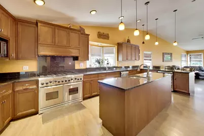 7309 Seminole Court, Darien, IL 60561 - Photo 15