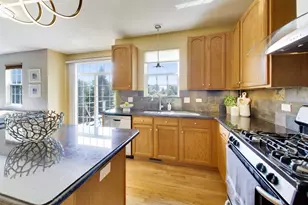 3415 Timber Creek Ln, Naperville, IL 60565 - Photo 11