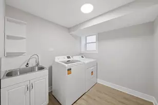 5750 S Oak Park Ave, Chicago, IL 60638 - Photo 21