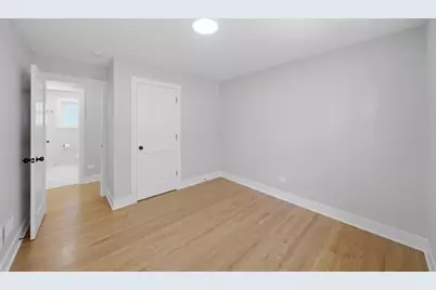 5750 S Oak Park Avenue, Chicago, IL 60638 - Photo 17