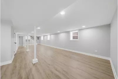 5750 S Oak Park Avenue, Chicago, IL 60638 - Photo 29