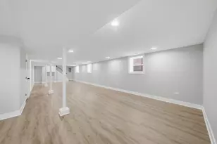 5750 S Oak Park Ave, Chicago, IL 60638 - Photo 29
