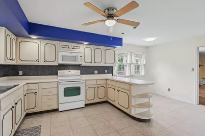 2118 Bristol Road, Champaign, IL 61821 - Photo 19